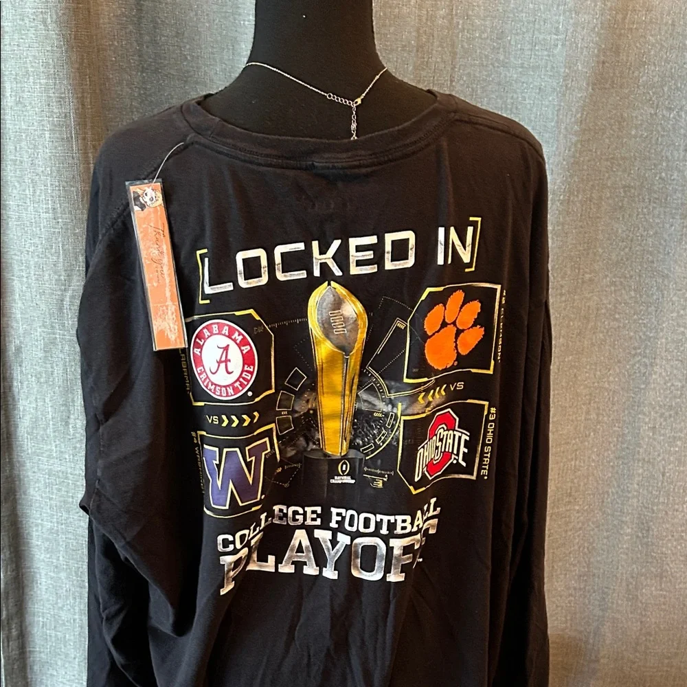 Fanatics College Football Playoff Long Sleeve Tee - Black and Yellow - Picture 3 of 3